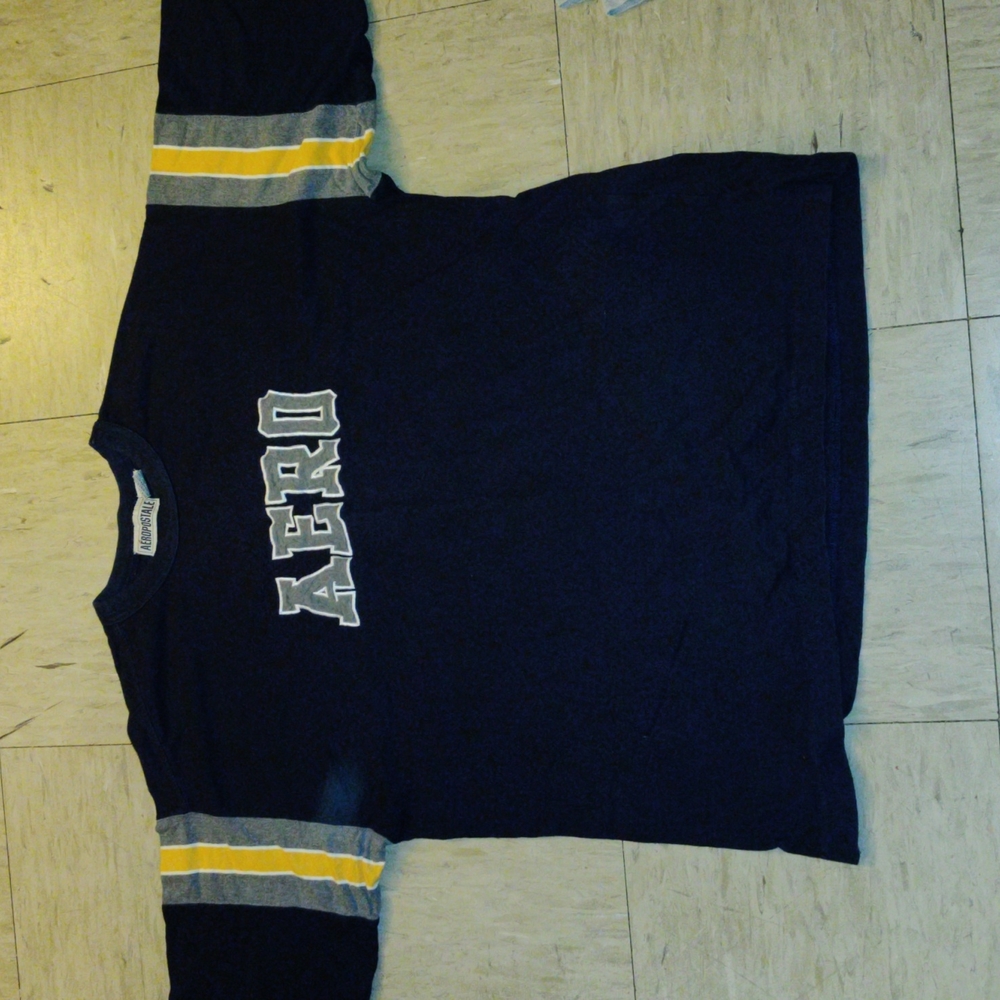 Aeropostale Tee M
